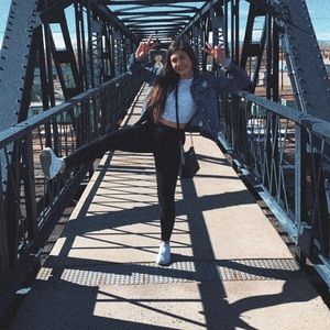 Meet your Posher, Maddy